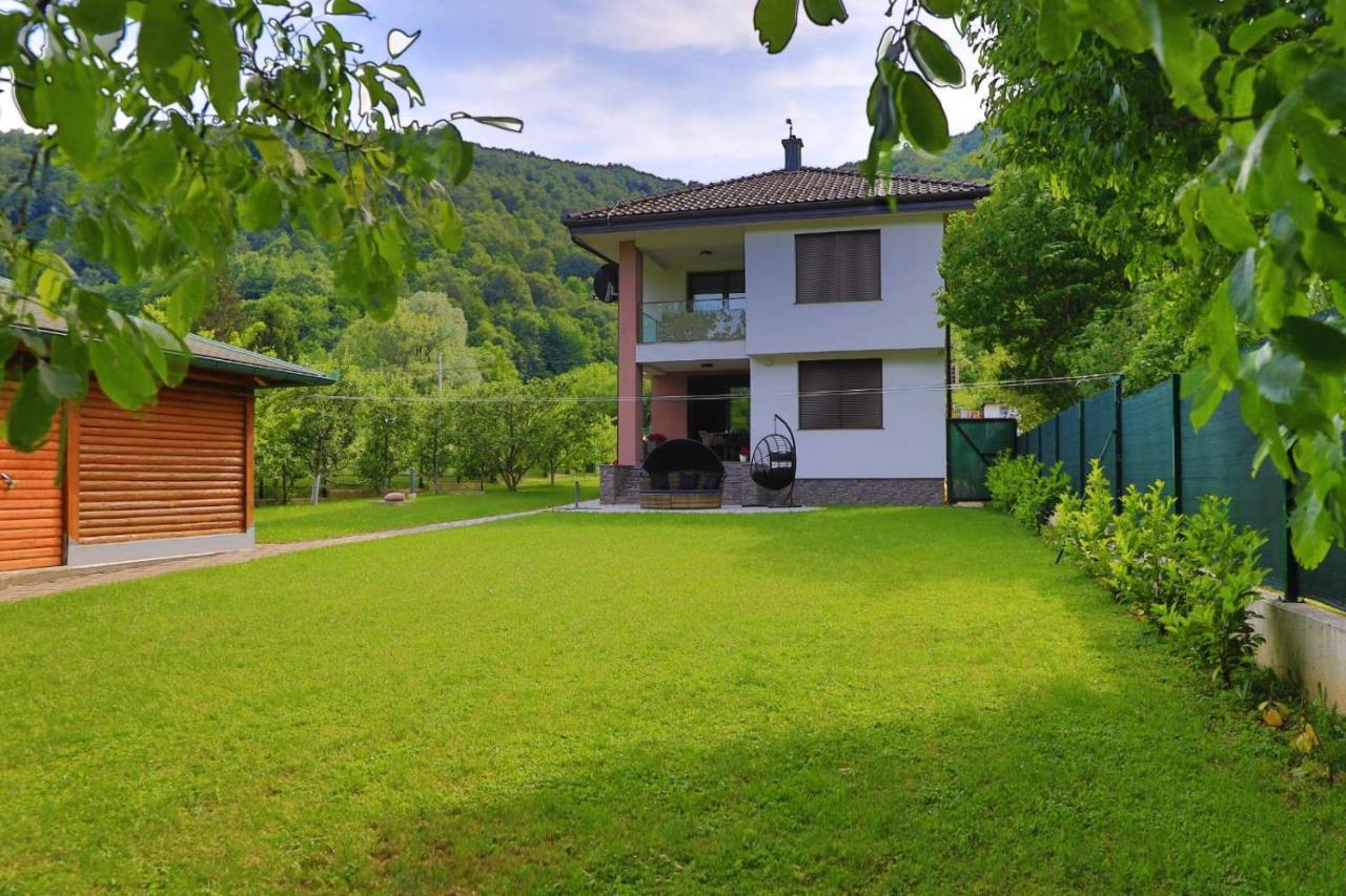 Apartments Edy Bihać Exterior foto